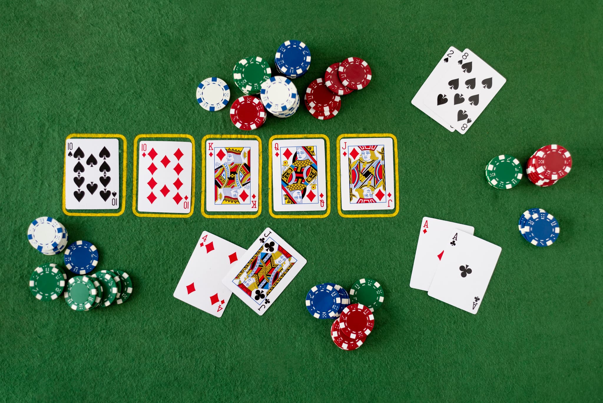 What Is a Donk Bet in Poker? Easy Explanation for Beginners